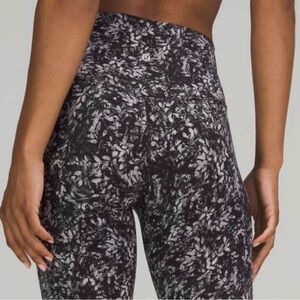 Lululemon - Align High-Rise Leggings - Blossom Overlay Starlight Multi - Size 2